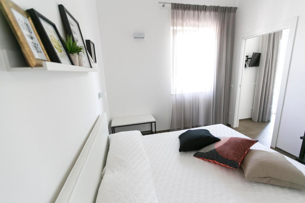 Via Del Faro Apartments Torre Canne Eksteriør billede